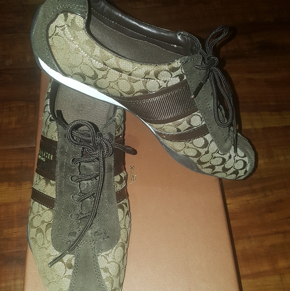 Coach shoes